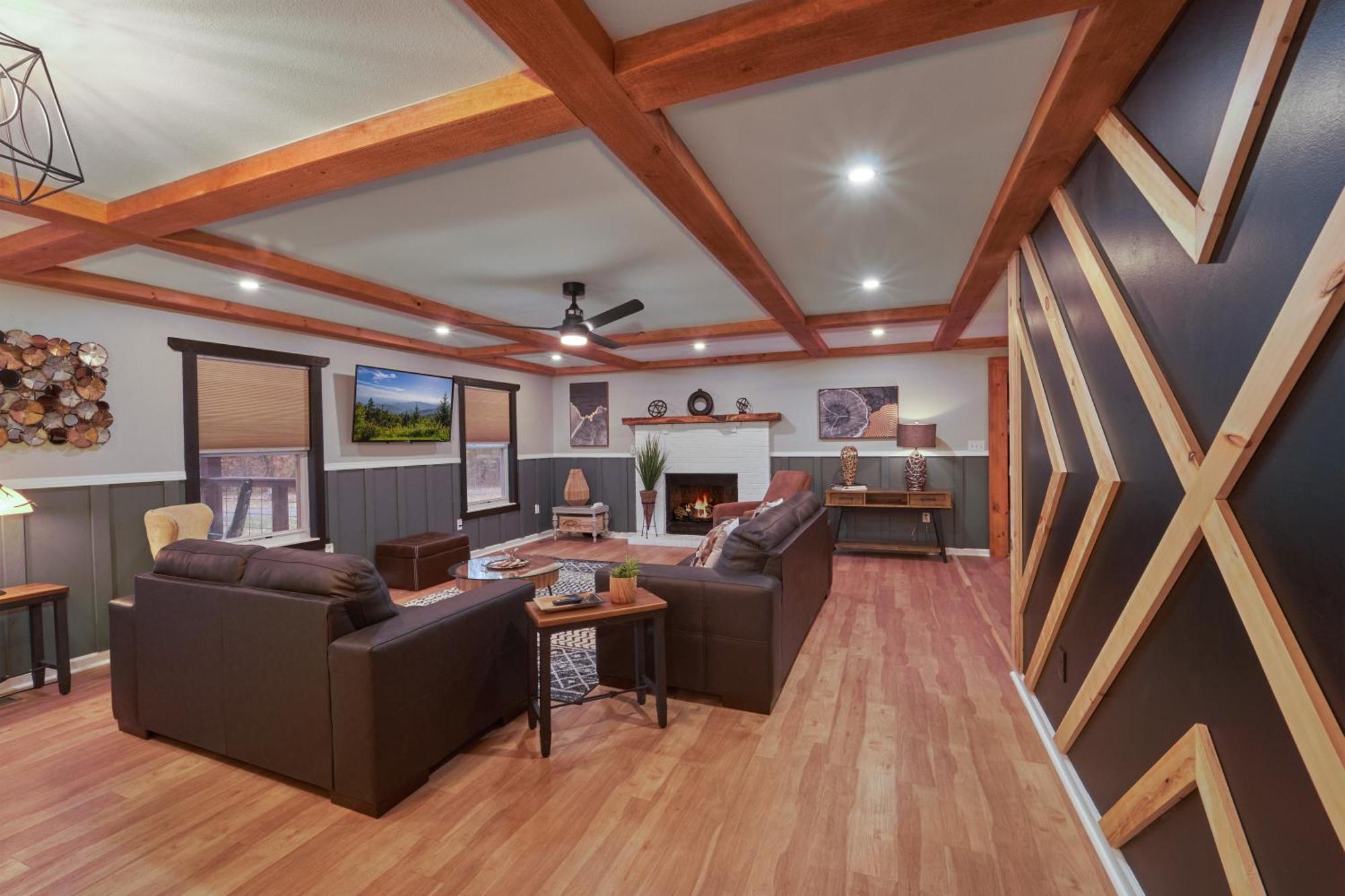 Entertainment Galore! Luxurious Property, Spectacular & Peaceful Setting, Great Location, Close To Major Attractions!! Pigeon Forge Dış mekan fotoğraf