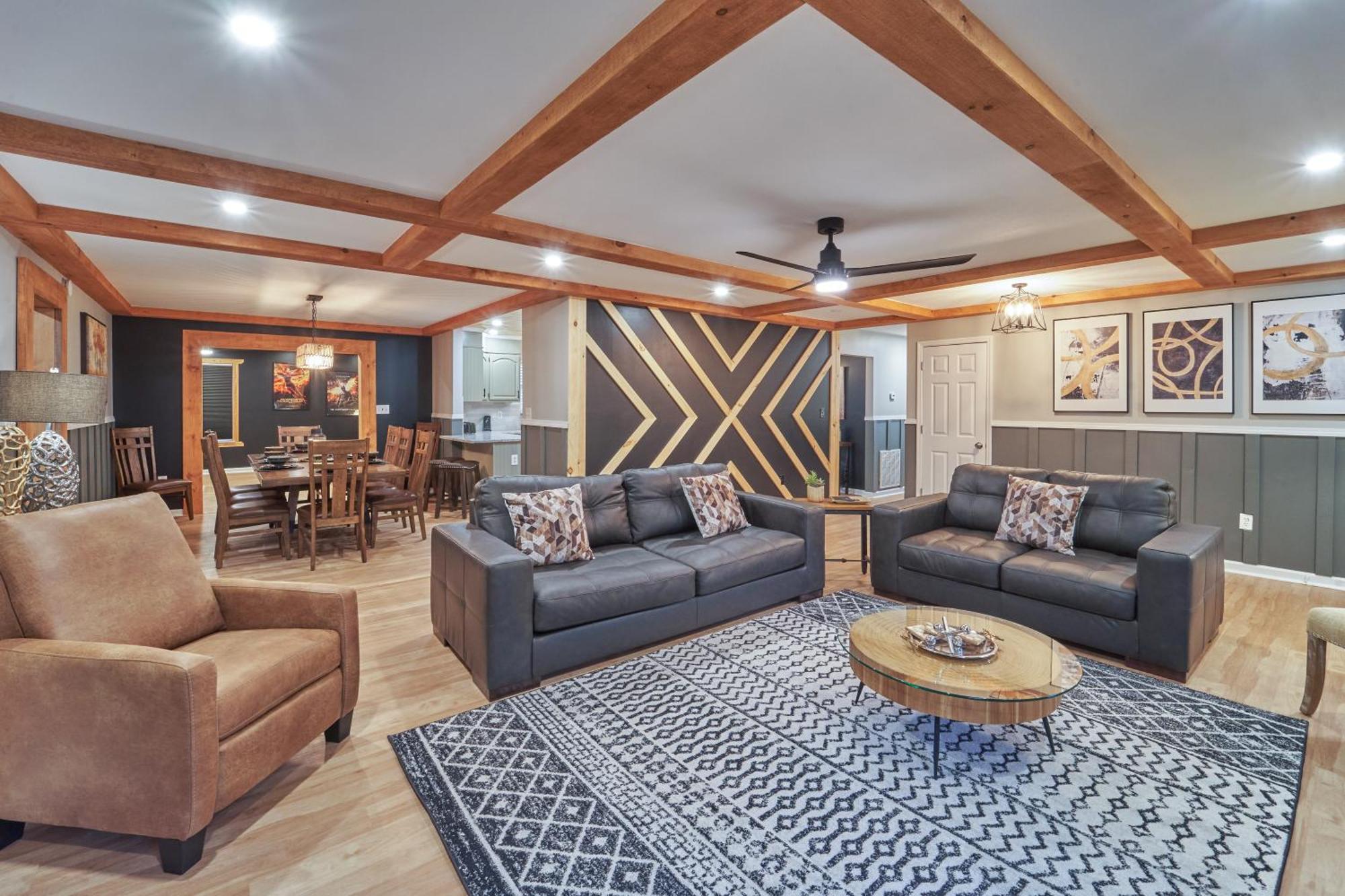 Entertainment Galore! Luxurious Property, Spectacular & Peaceful Setting, Great Location, Close To Major Attractions!! Pigeon Forge Dış mekan fotoğraf