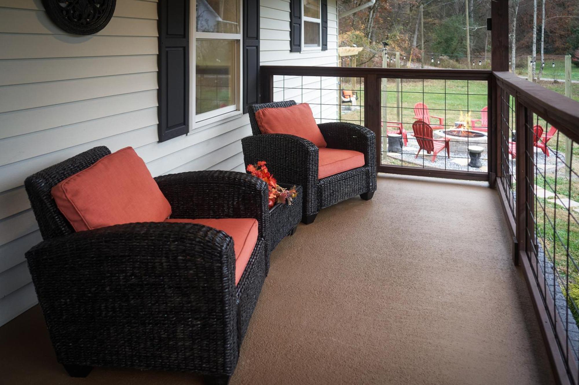 Entertainment Galore! Luxurious Property, Spectacular & Peaceful Setting, Great Location, Close To Major Attractions!! Pigeon Forge Dış mekan fotoğraf